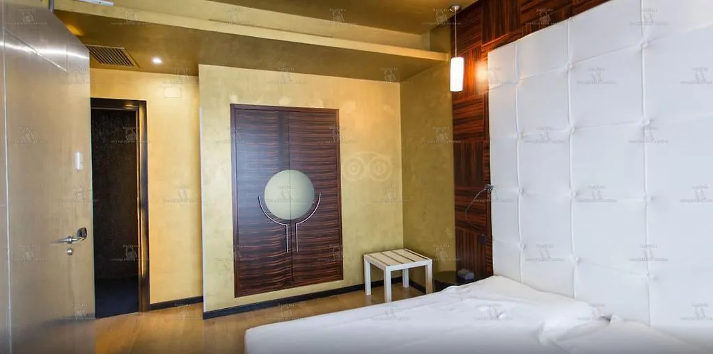 קטאניה Hotel Vdb Next