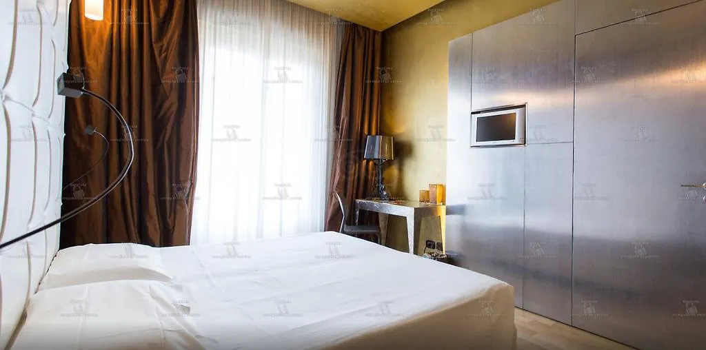 קטאניה Hotel Vdb Next