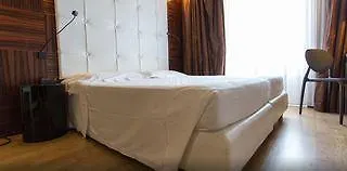 קטאניה Hotel Vdb Next 4*,  איטליה