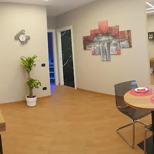 Th Luxury Fly Guest house